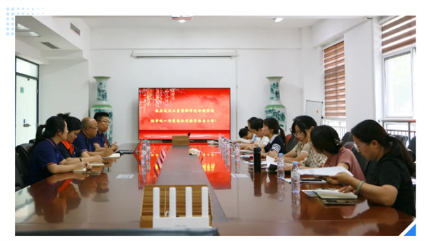 校企同行 | 山東商職學(xué)院冷鏈學(xué)院領(lǐng)導(dǎo)蒞臨深藍(lán)機(jī)器調(diào)研交流，共謀合作新篇章